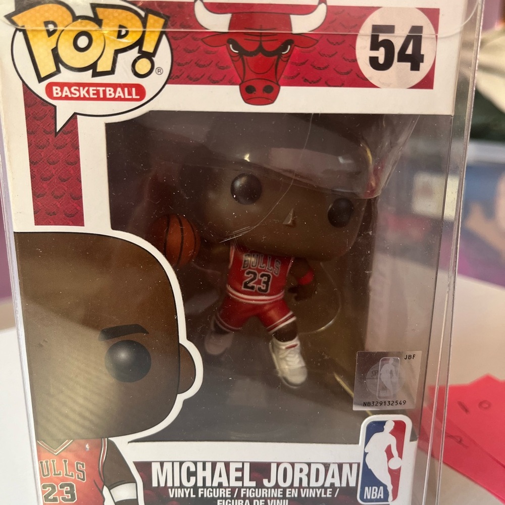 Funko Pop! Michael Jordan in Red Bulls Uniform